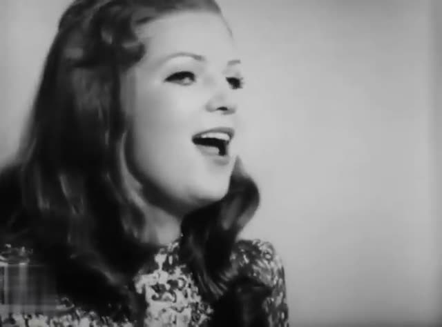 Антонина Жмакова Звёздам навстречу